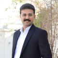 امید احمدی
